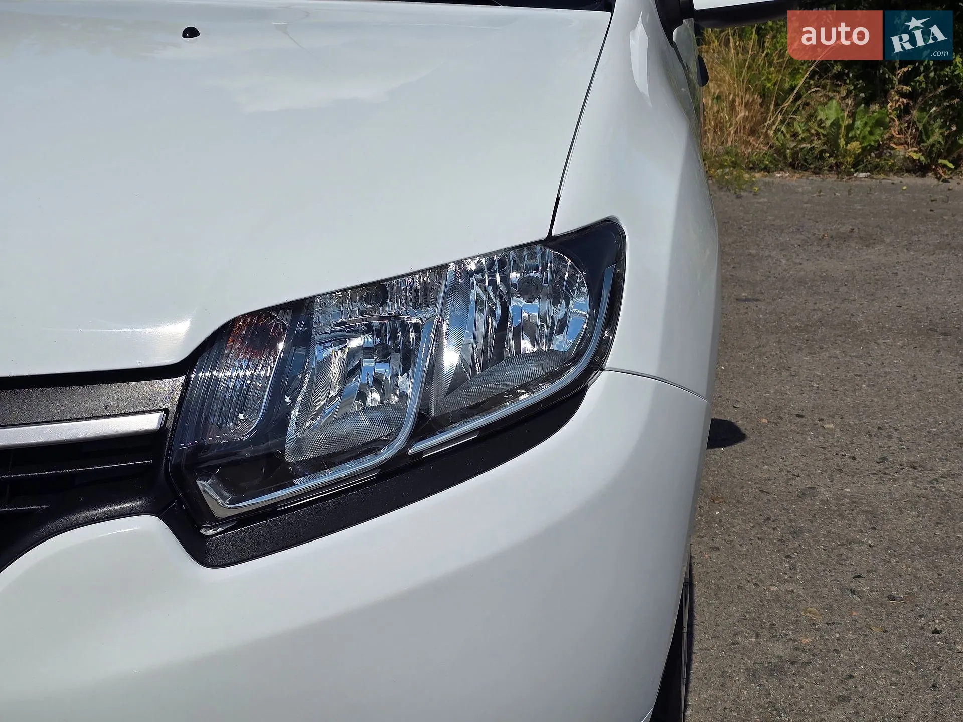2013 Renault Logan - мініатюра 16