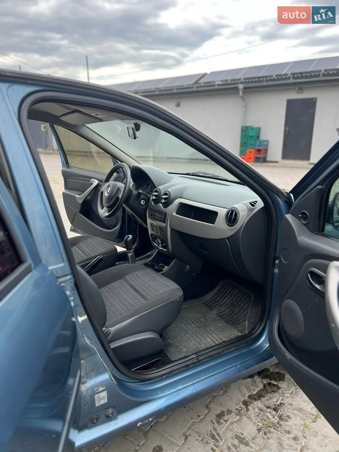 2011 Renault Logan - мініатюра 17