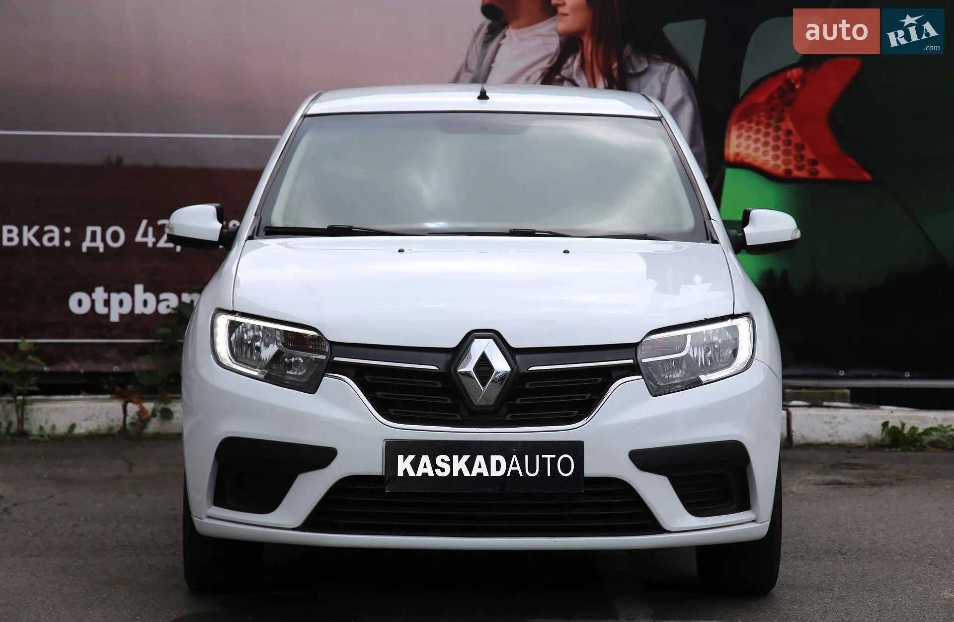 2020 Renault Logan - мініатюра 2
