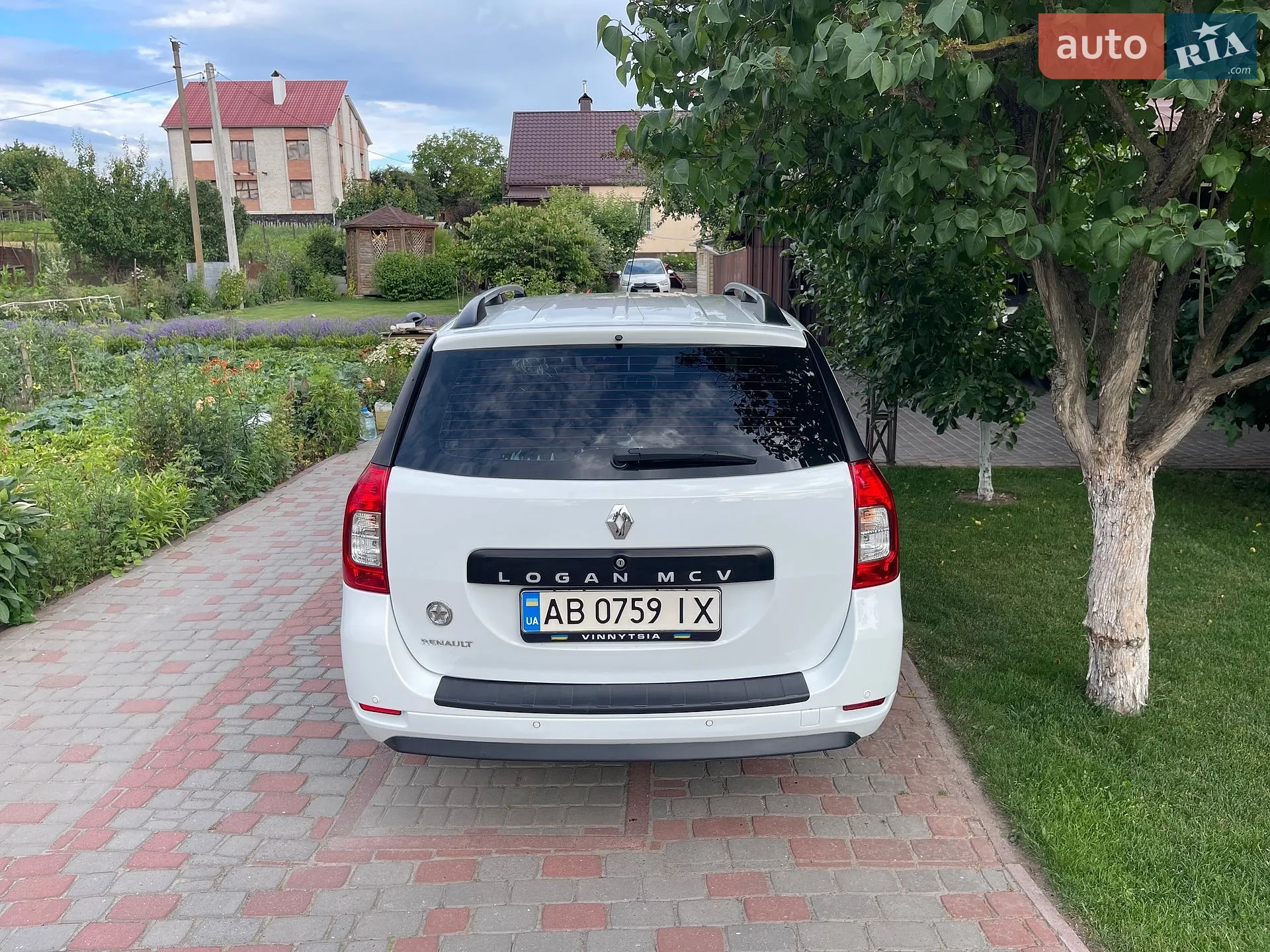 2015 Renault Logan - мініатюра 6