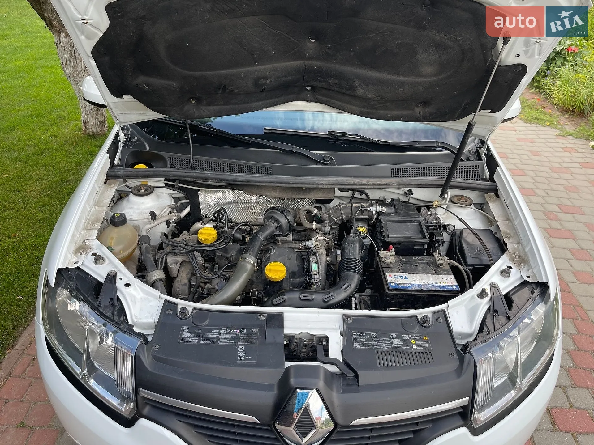 2015 Renault Logan - мініатюра 33