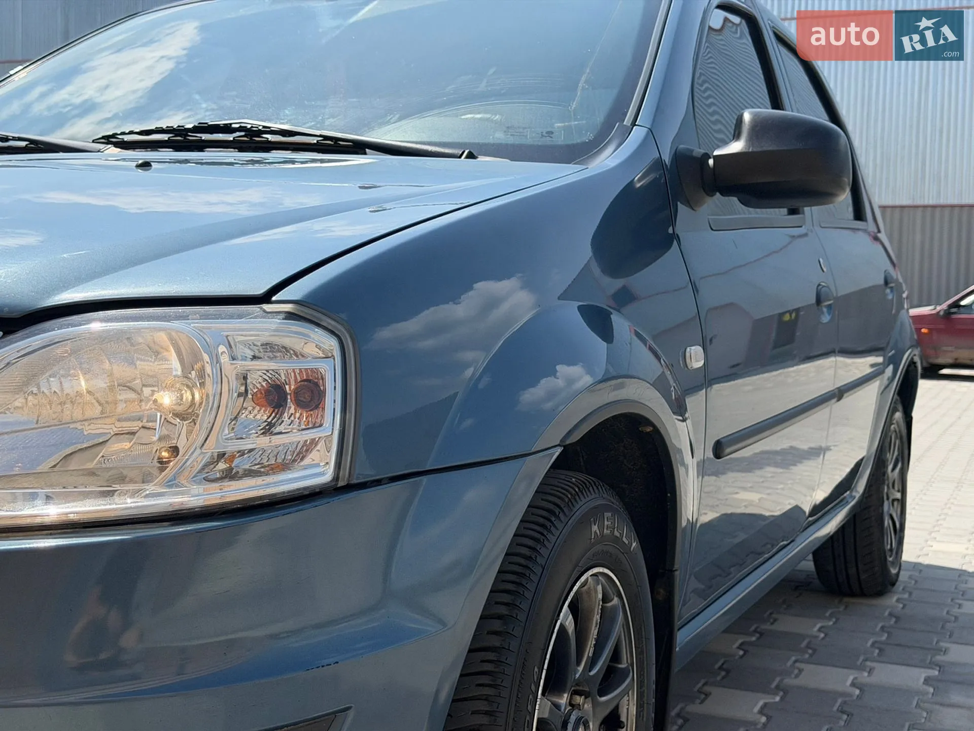 2011 Renault Logan - мініатюра 15