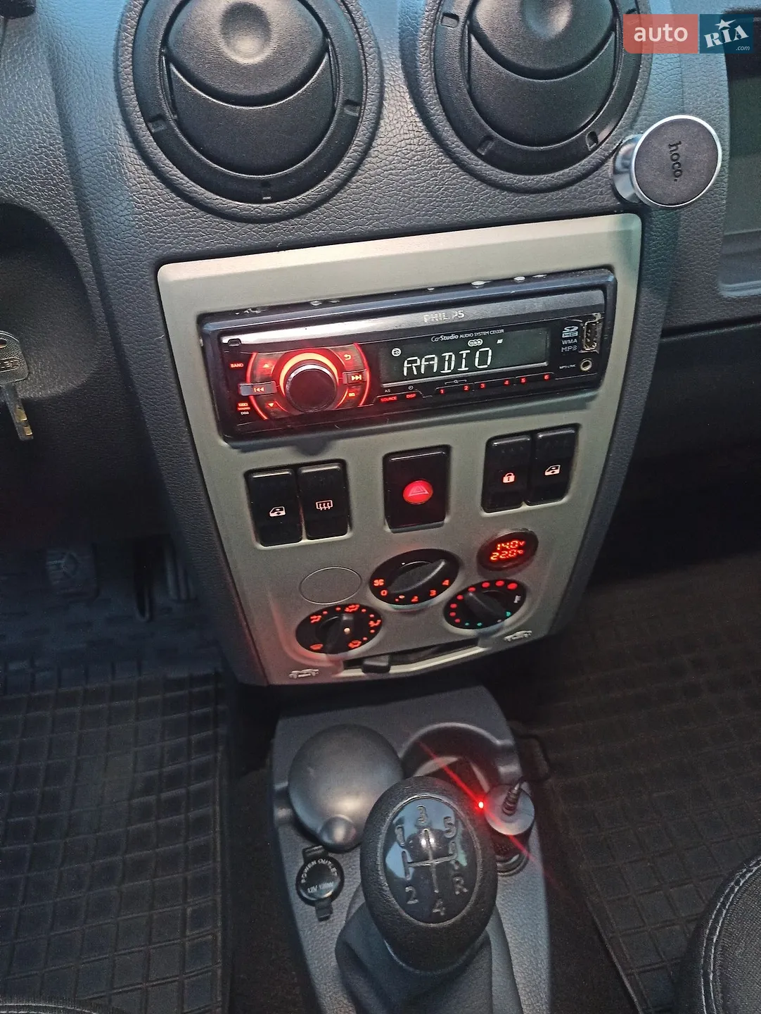 2012 Renault Logan - мініатюра 29
