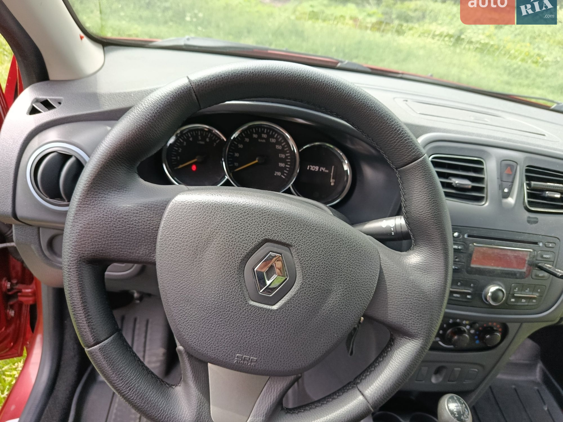 2013 Renault Logan - мініатюра 3