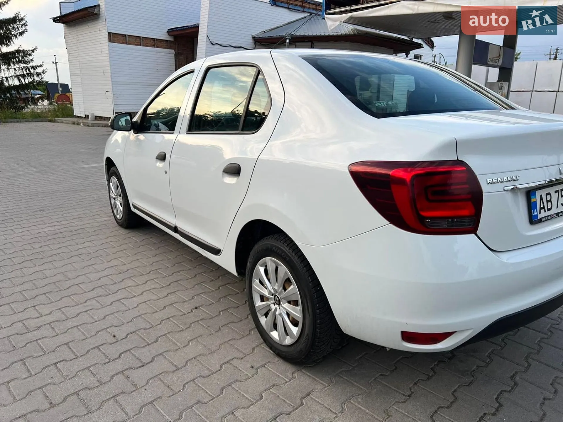 2018 Renault Logan - мініатюра 10