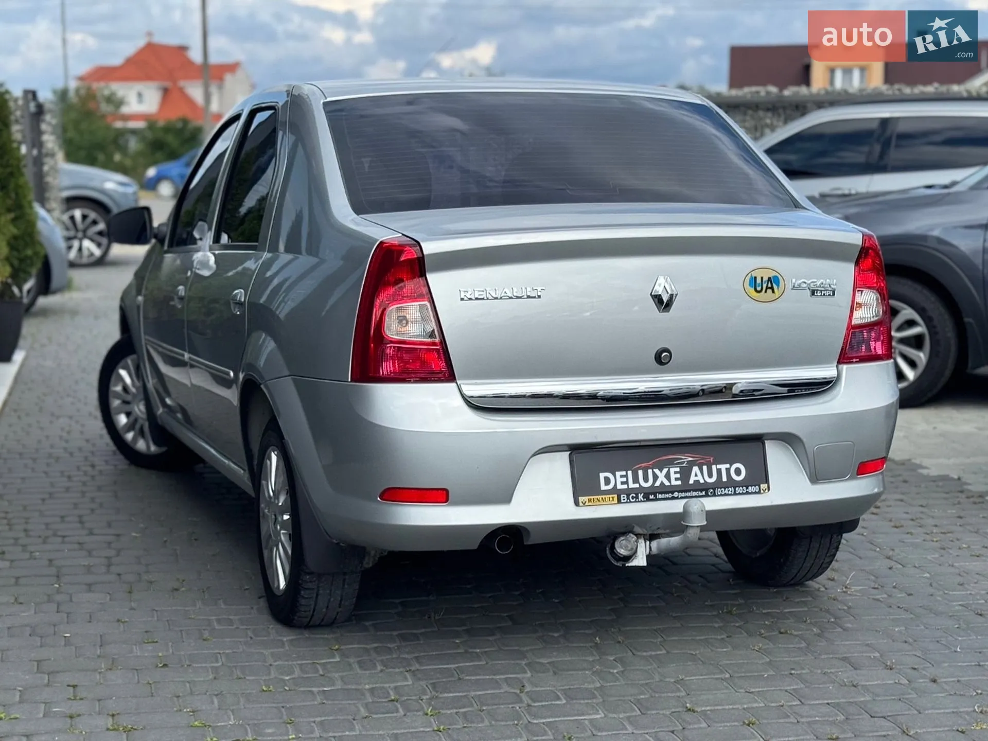 2011 Renault Logan - мініатюра 10