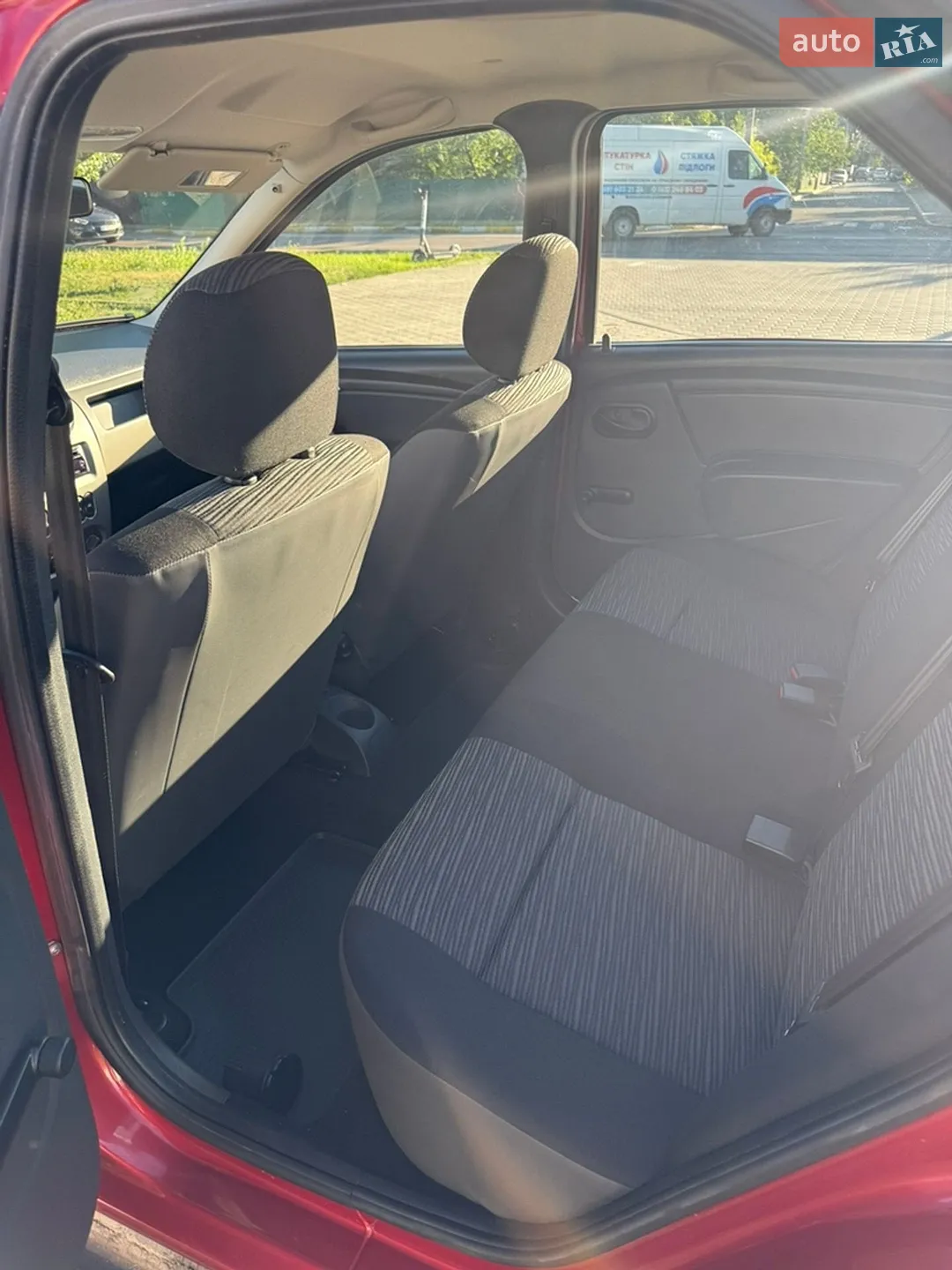 2012 Renault Logan - мініатюра 24
