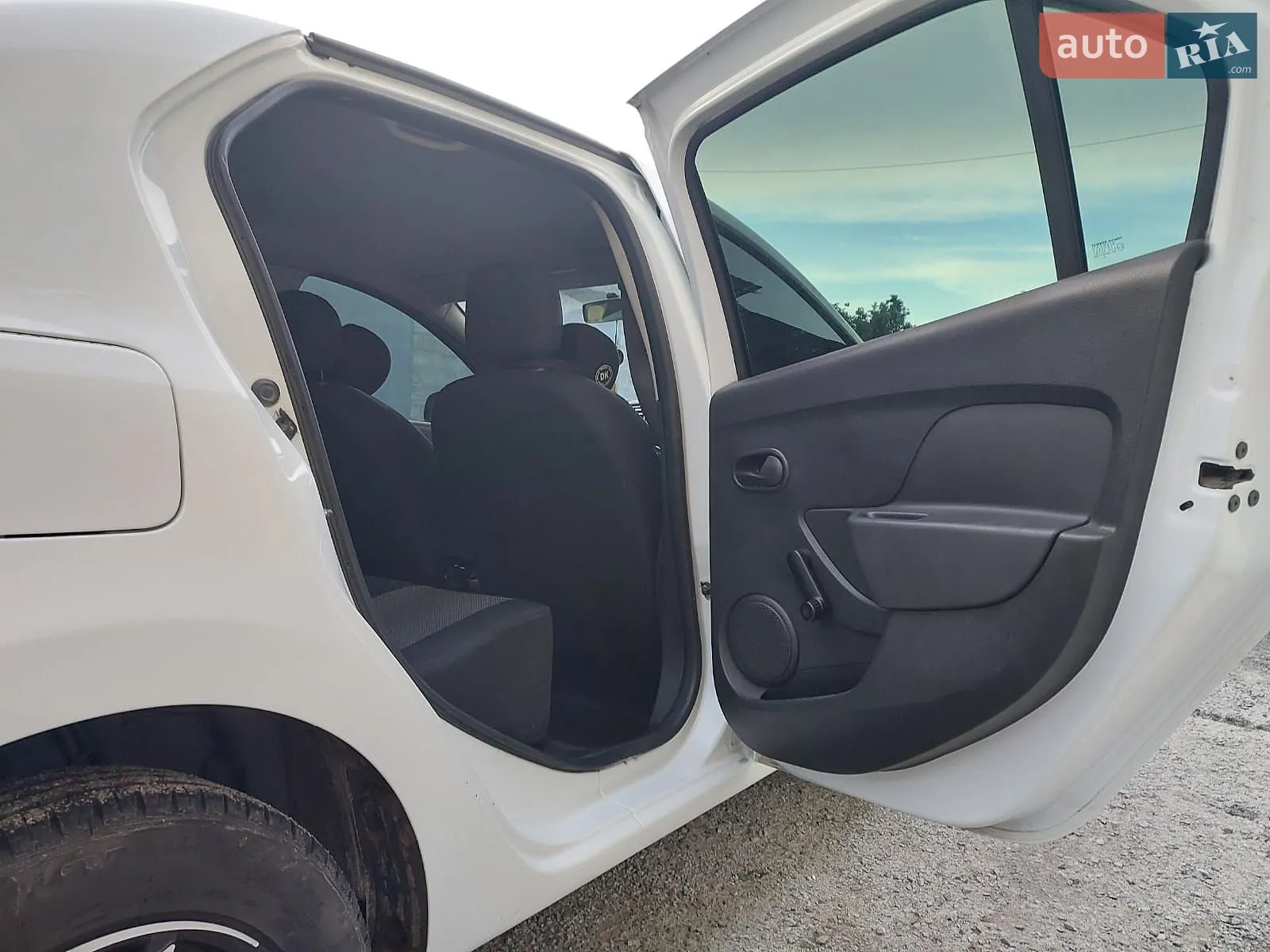 2019 Renault Logan - мініатюра 6