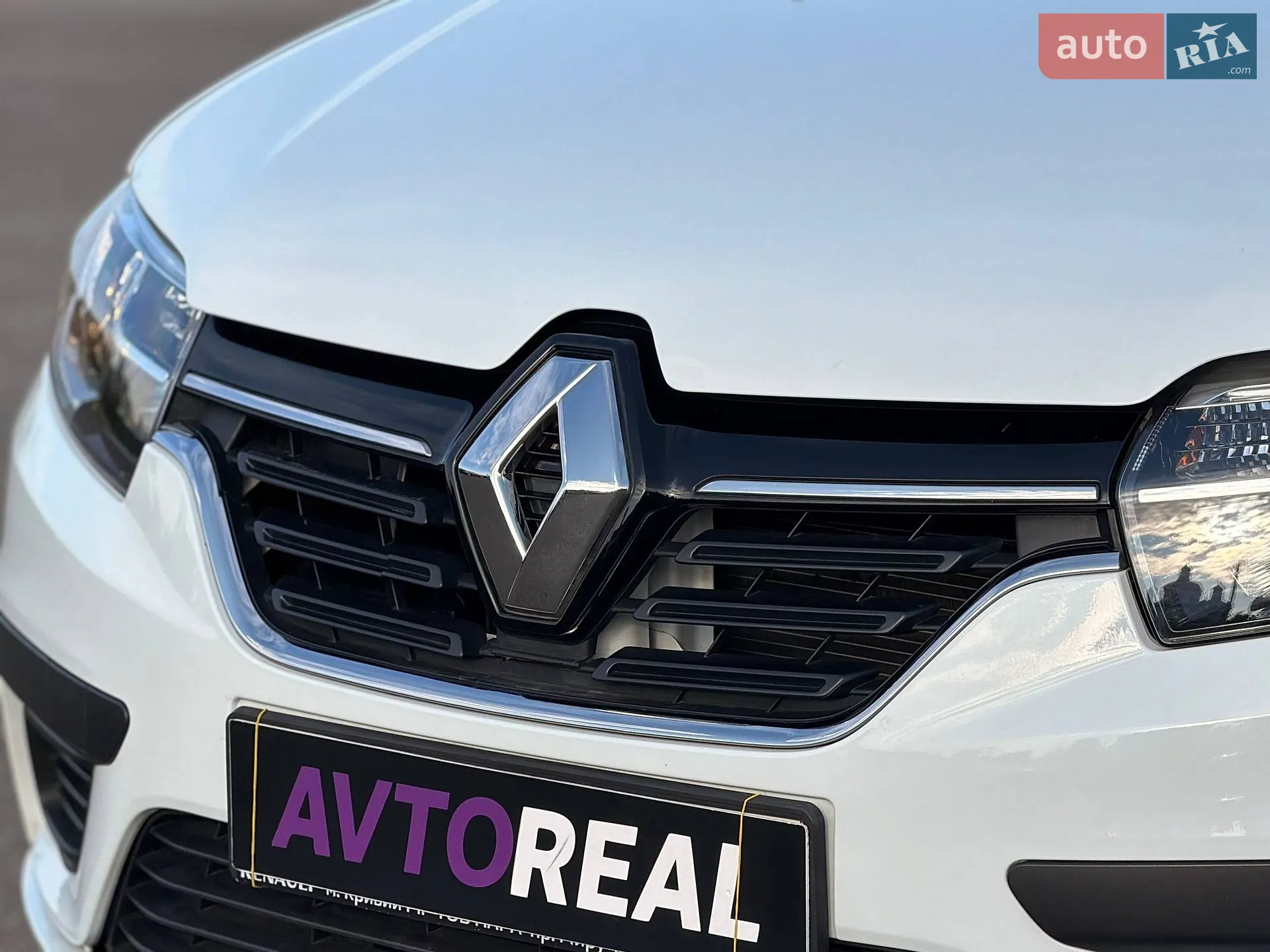 2020 Renault Logan - мініатюра 7