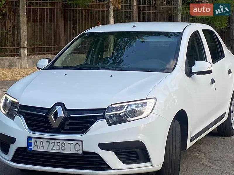 Renault Logan 2018