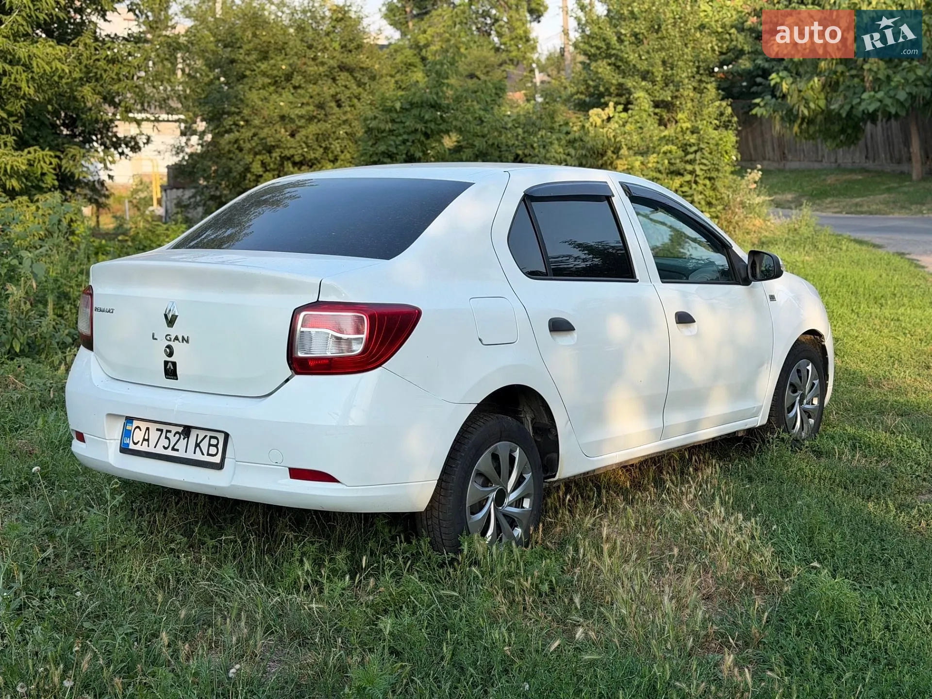 2013 Renault Logan - мініатюра 4