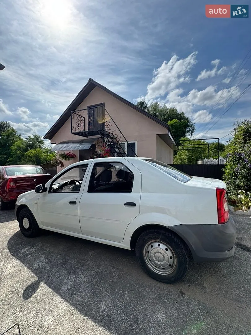 2011 Renault Logan - мініатюра 8