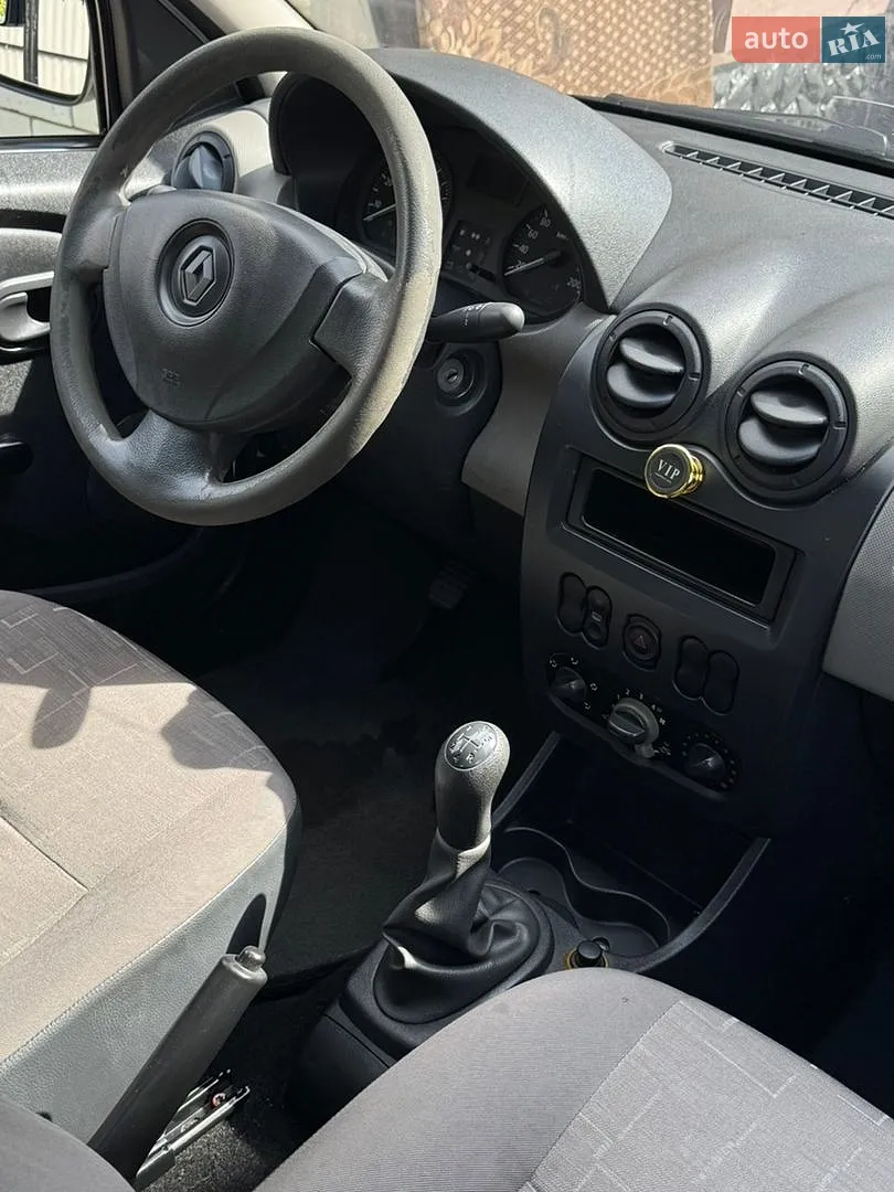 2011 Renault Logan - мініатюра 15
