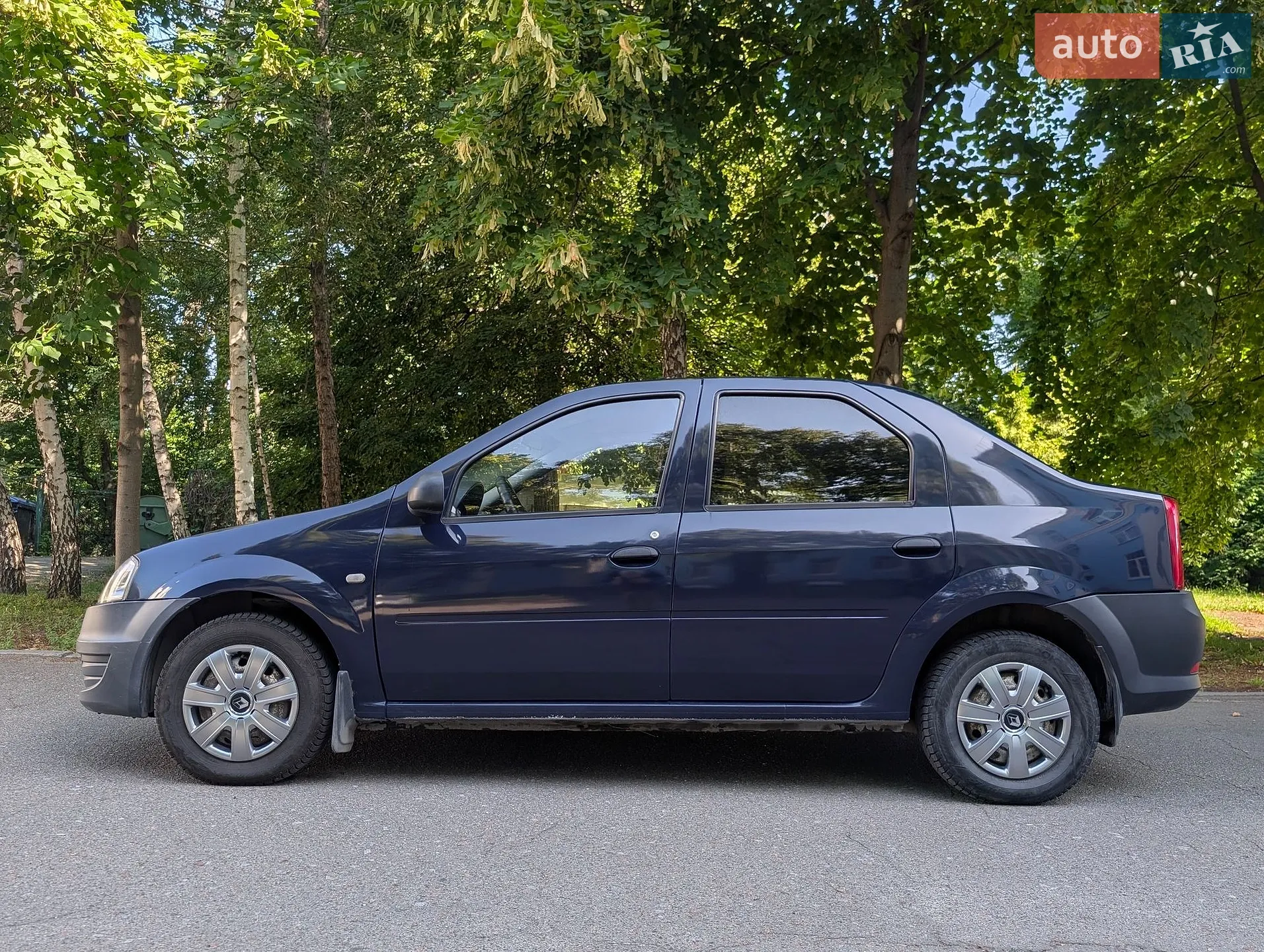 2010 Renault Logan - мініатюра 7