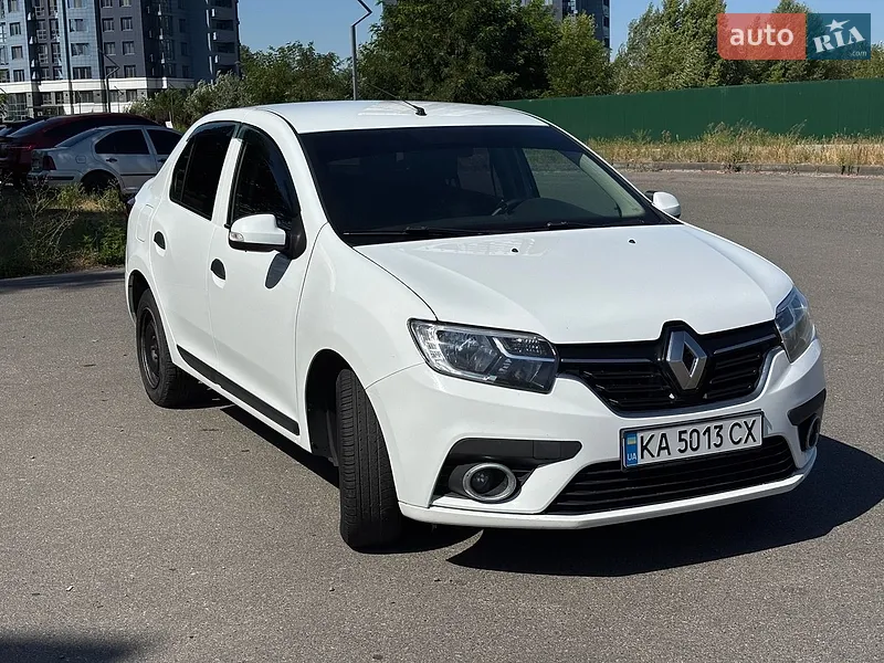 Renault Logan 2017