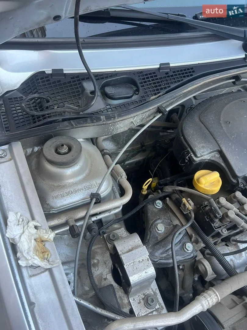 2011 Renault Logan - мініатюра 24
