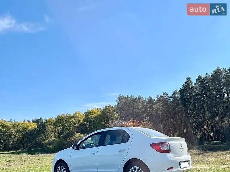 Renault Logan 2015