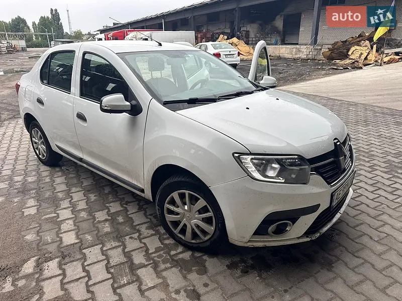 Renault Logan 2017