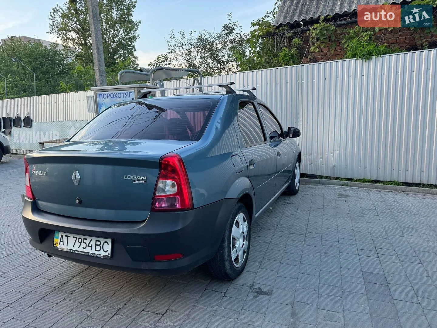 2011 Renault Logan - мініатюра 7