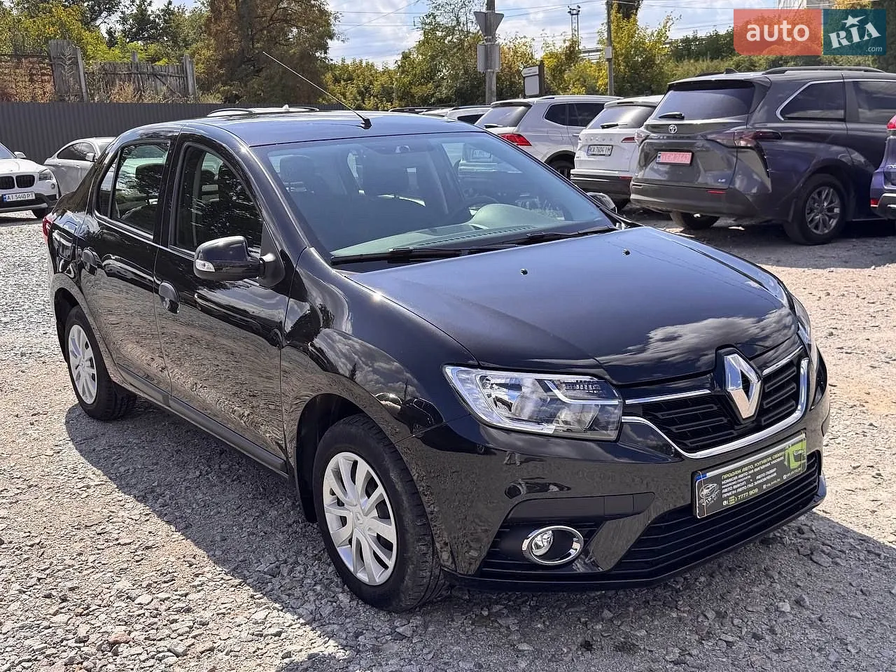 2022 Renault Logan - мініатюра 10