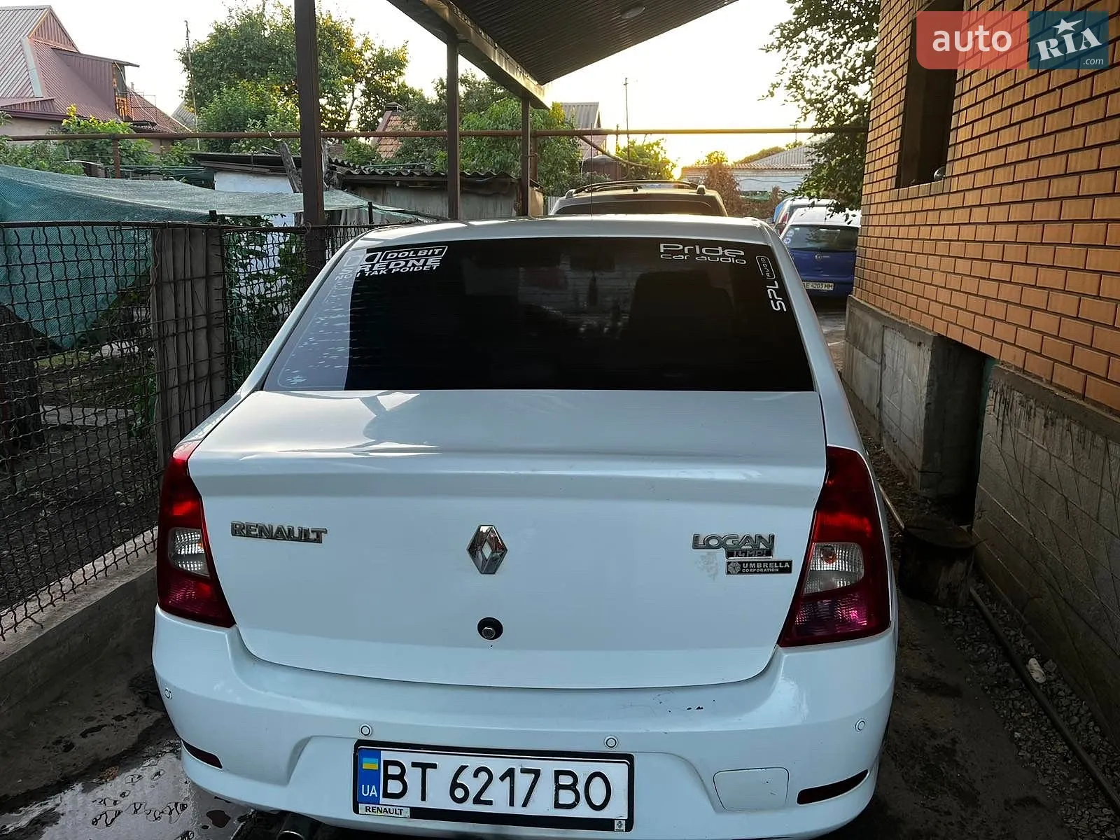 2010 Renault Logan - мініатюра 5