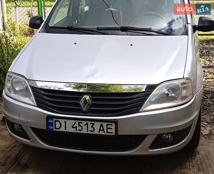 Renault Logan 2010