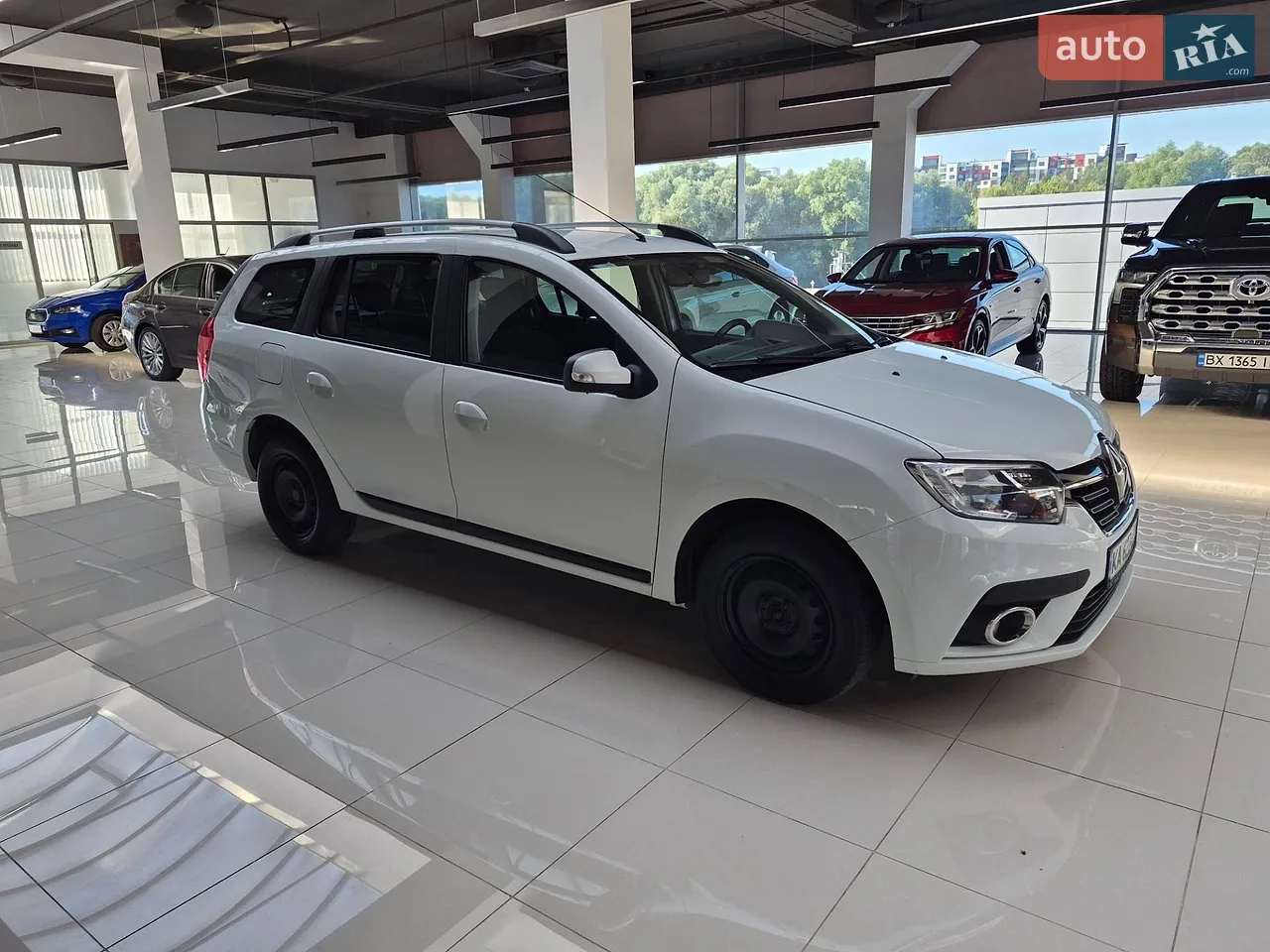 2020 Renault Logan - мініатюра 27