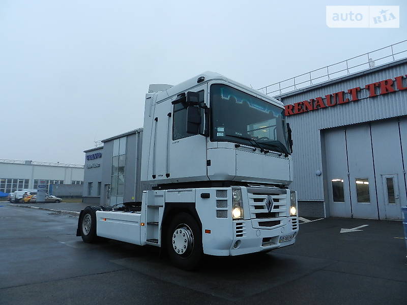 Тягач Renault Magnum 2007 в Киеве