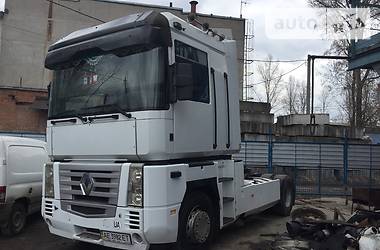 Тягач Renault Magnum 2005 в Днепре