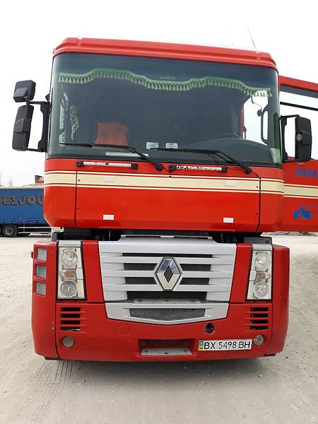 Renault Magnum 2005 року