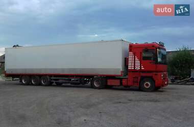 Тягач Renault Magnum 1999 в 
