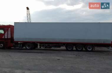 Тягач Renault Magnum 1999 в 