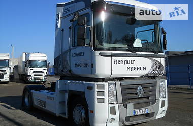 Renault Magnum 2012