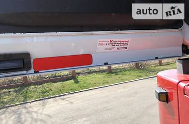 Тягач Renault Magnum 2000 в 