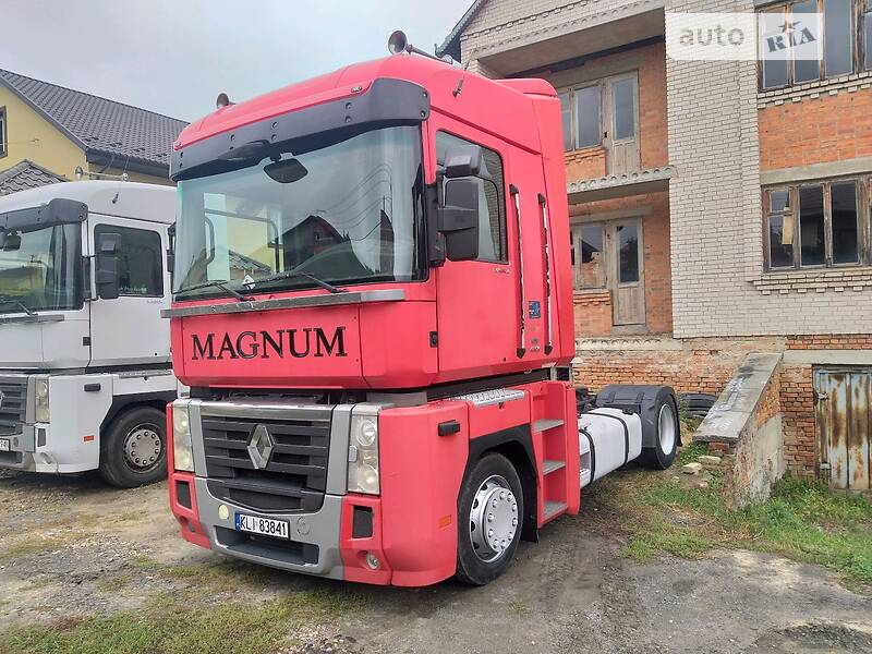 Тягач Renault Magnum 2010 в Луцьку