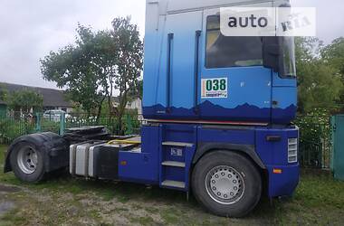 Тягач Renault Magnum 2004 в Шепетівці