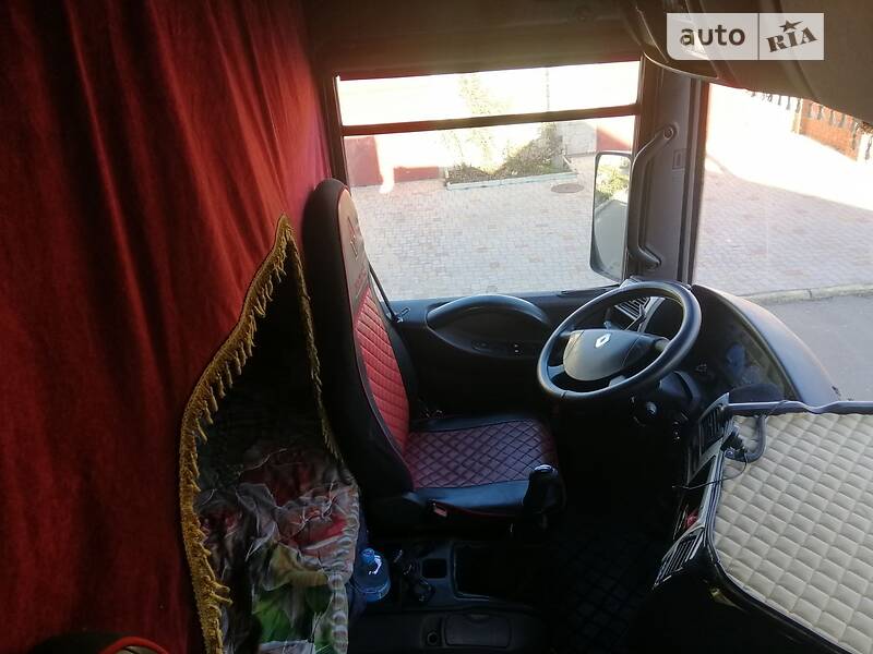 Тентованый Renault Magnum 2003 в Днепре