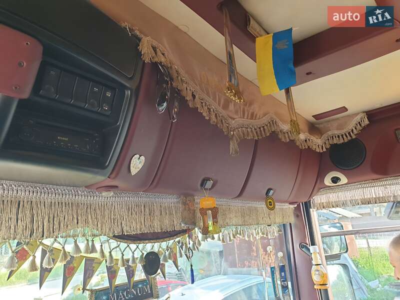 Тягач Renault Magnum 2008 в Львове