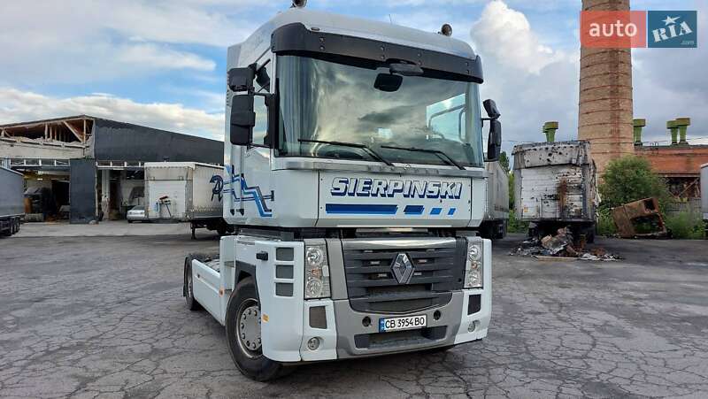 Renault Magnum 2012