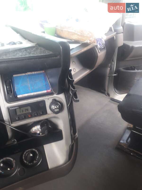 Тягач Renault Magnum 2005 в Харкові