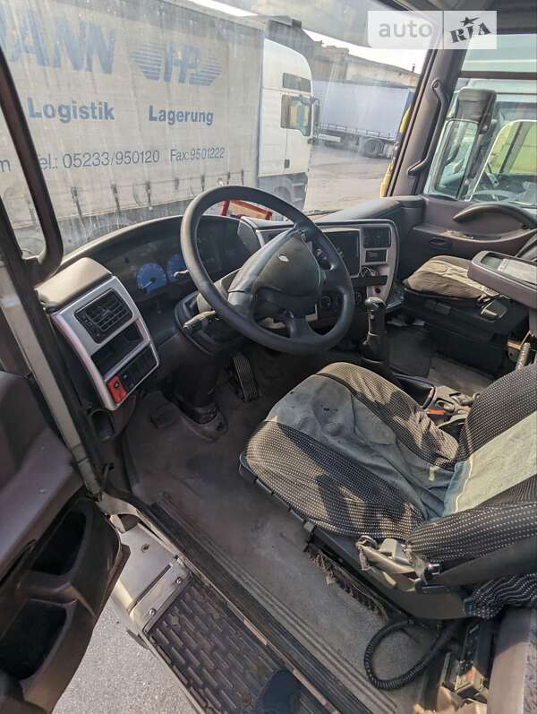 Тягач Renault Magnum 2003 в Запорожье