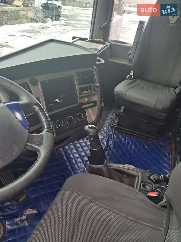 Тягач Renault Magnum 2008 в Харькове