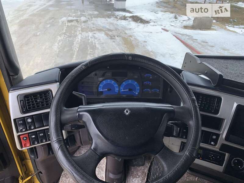 Самоскид Renault Magnum 2006 в Тернополі