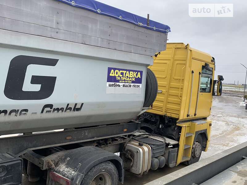 Самоскид Renault Magnum 2006 в Тернополі