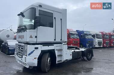 Тягач Renault Magnum 2004 в 