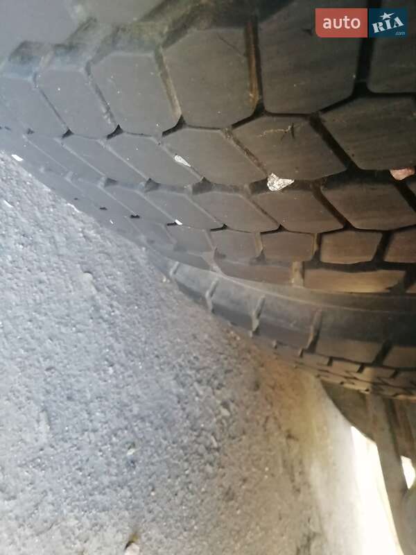 Тягач Renault Magnum 2003 в Чернигове