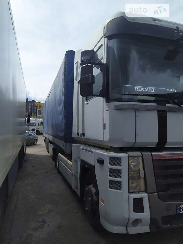 Тягач Renault Magnum 2008 в Львові