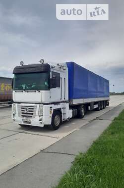 Тягач Renault Magnum 2002 в 