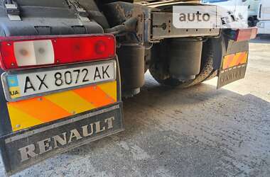 Грузопассажирский фургон Renault Magnum 2009 в 