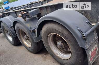 Контейнеровоз Renault Magnum 2002 в 